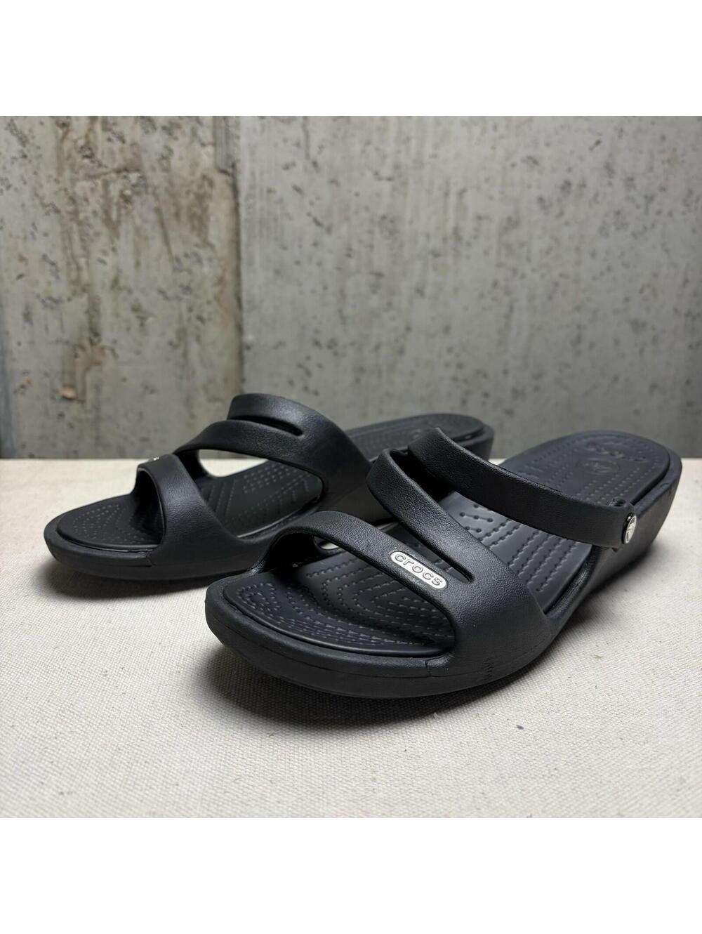 Crocs Patricia Wedge Z Strap Women’s Size 6 Sandals Open Toe Heel Black